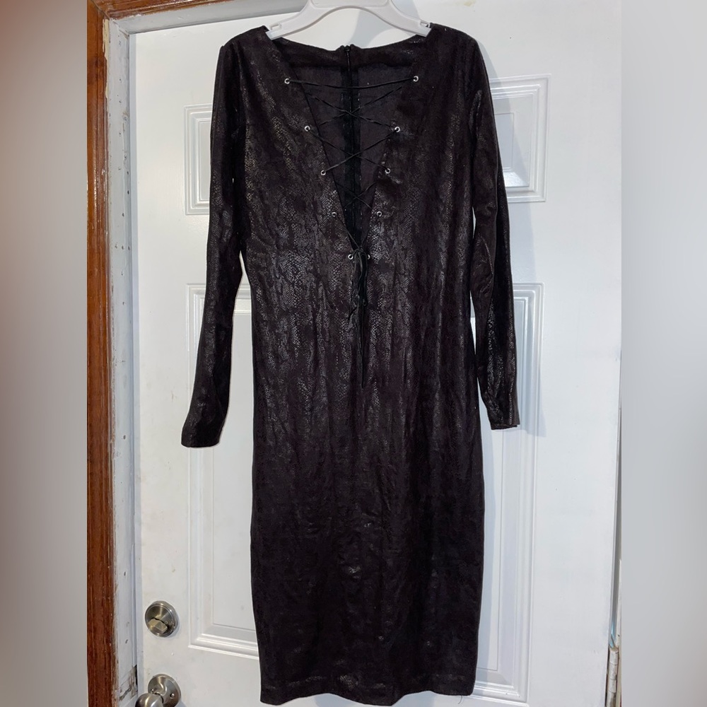 Sexy dress very subtle snake skin print, medium